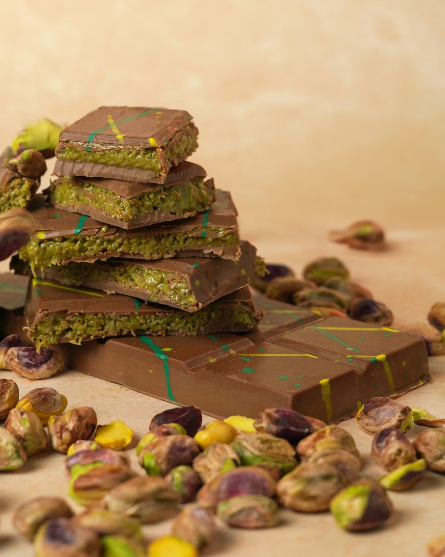 Luxury Kunafa Bar – 100GM Rich Pistachio Chocolate Bar (Dubai’s Viral Dessert)
